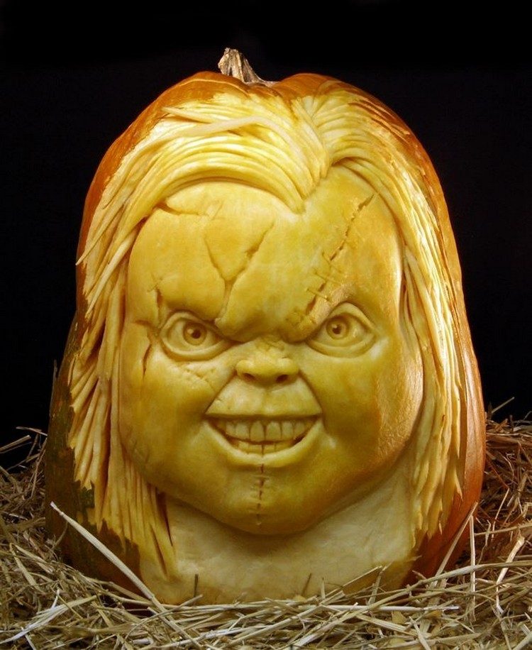 chucky-pumpkin-carving