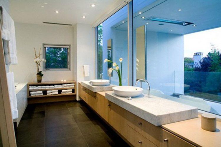 modern bathroom with large mirror