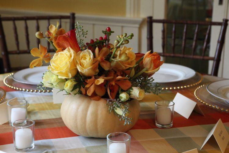 10 Ways to Give Your Dining Room a Fall Touch