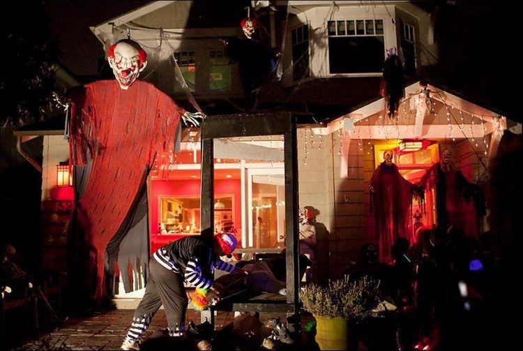 evil-clown-house