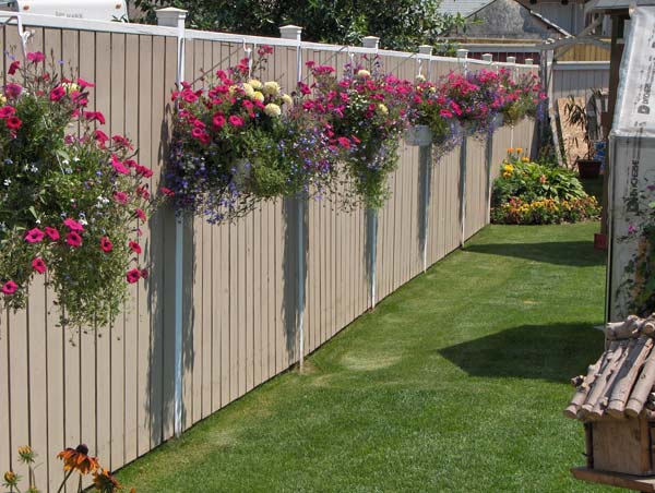 fence-with-flowers