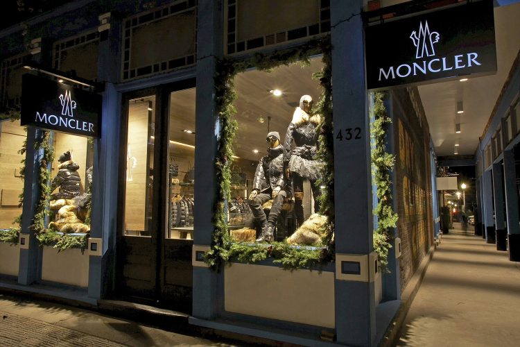 moncler-store-in-aspen