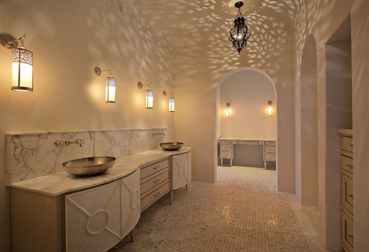 Moroccan Bathroom