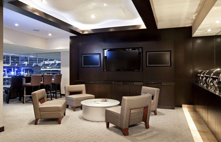 new-orleans-saints-luxury-suite