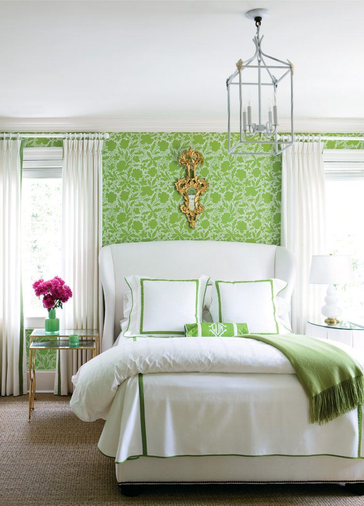 relaxing-green-bedroom-with-white