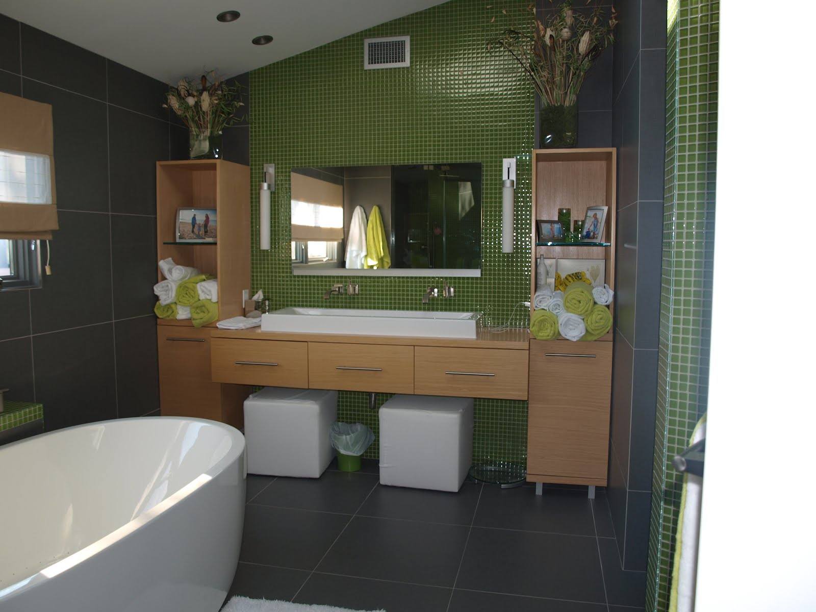 Ten Green Bathrooms That Look Stunning