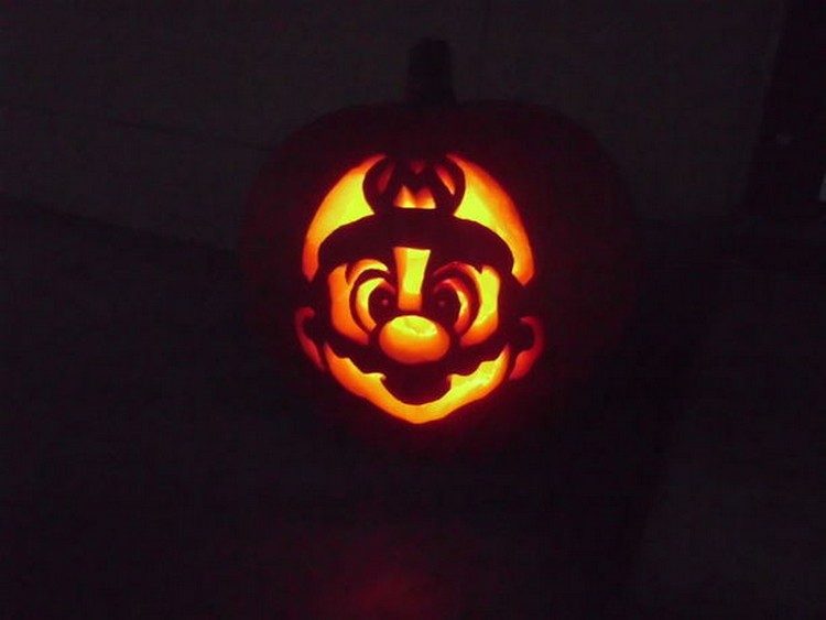 super-mario-pumpkin-carving