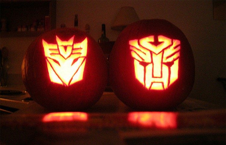 transformers-pumpkin-carving