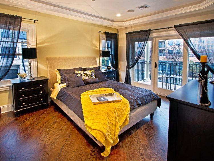 vanessa-deleon-hudson-black-yellow-bedroom