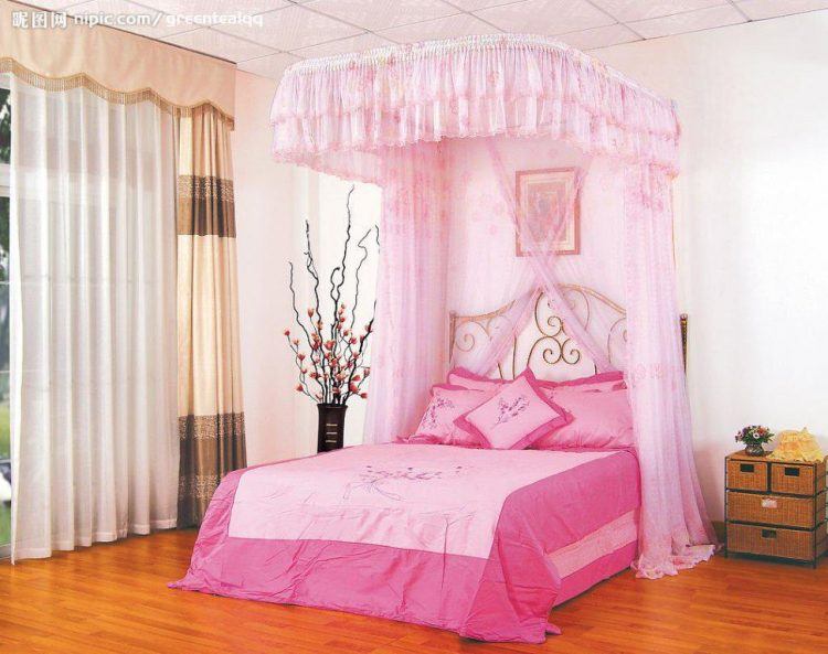 pink canopy bed for girl's room