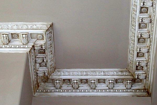 decorative crown molding design