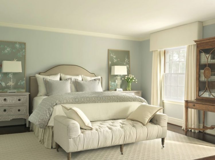 light colored bedroom design