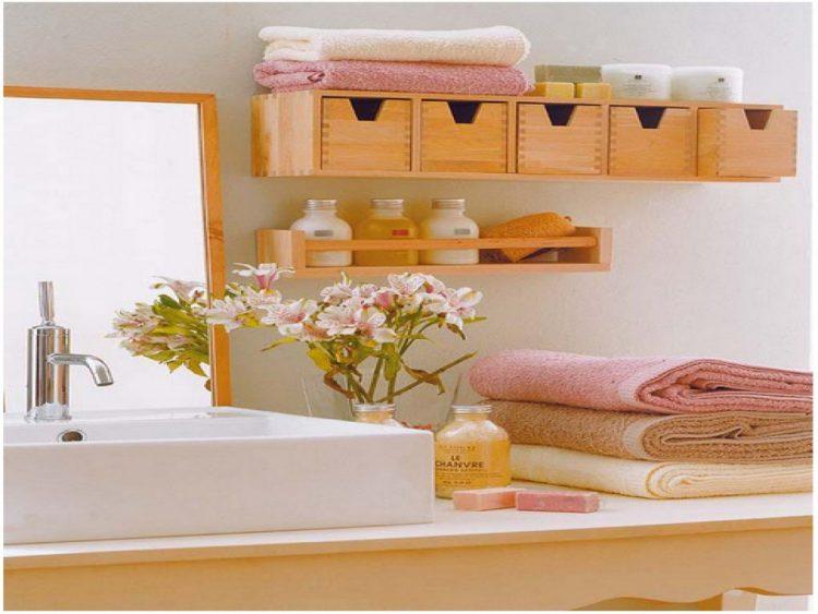 creative wooden bathroom shelving