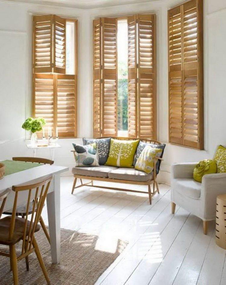 kitchen with wooden blinds