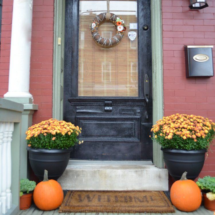 fall-porch-welcome