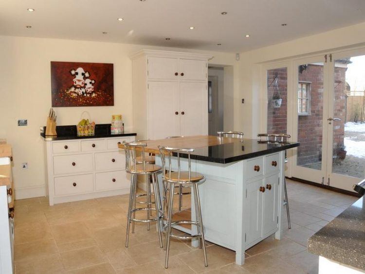 freestanding kitchen island with chairs