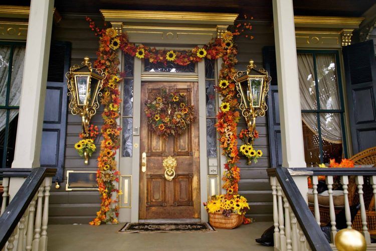 garland-on-the-porch