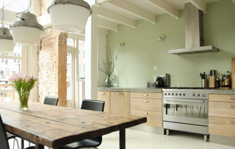 10 Beautiful Kitchens With Green Walls