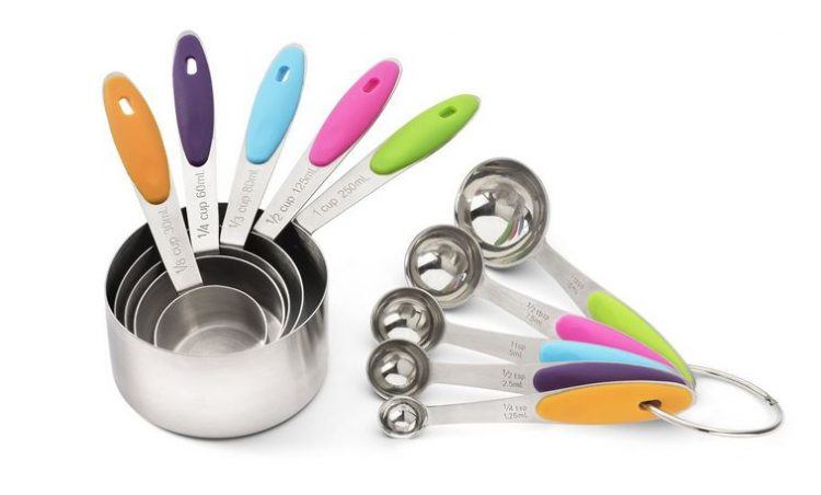 measuring cups and measuring spoons by Housely