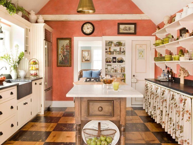 milk-paint-coral-kitchen-walls