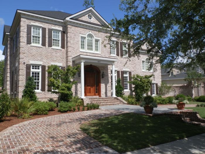 home in south carolina with brick driveway