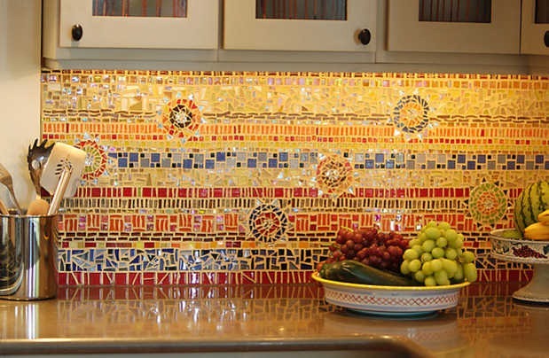 bright multicolored kitchen backsplash design