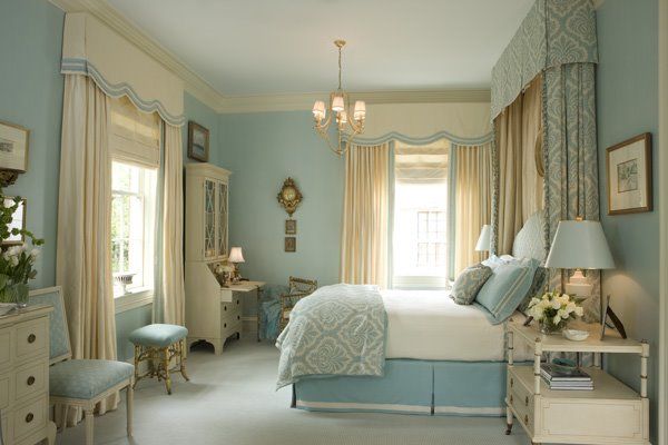 beautiful classic bedroom design