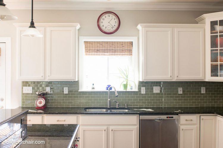 beautiful white kitchen cabinets