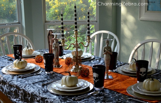 beautiful halloween table decor