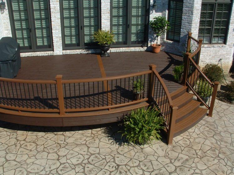 small round backyard deck