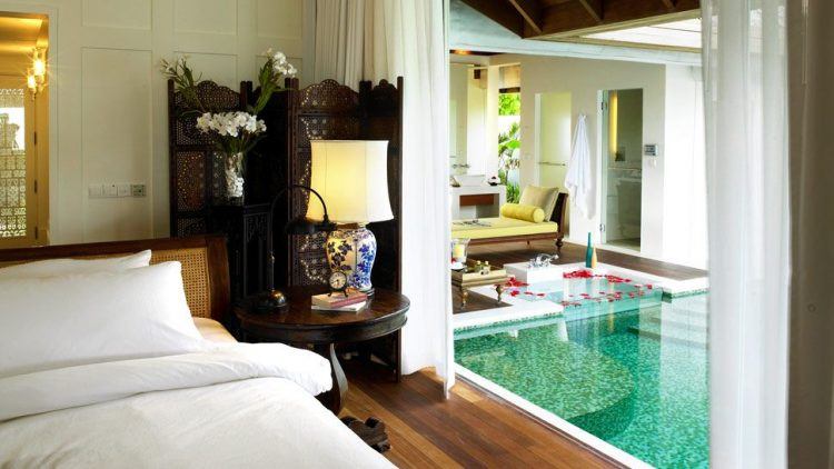 villa room with private pool