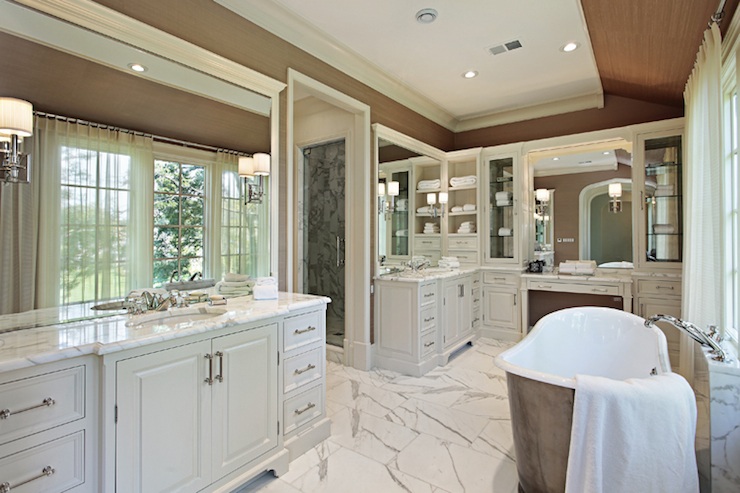 luxurious modern bathroom design