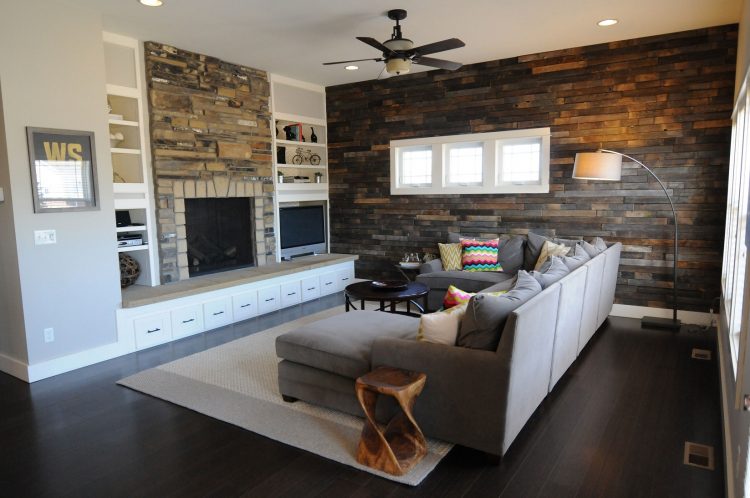 beautiful wooden accent wall in living room