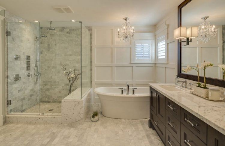 beautiful bathroom with crystal chandelier 