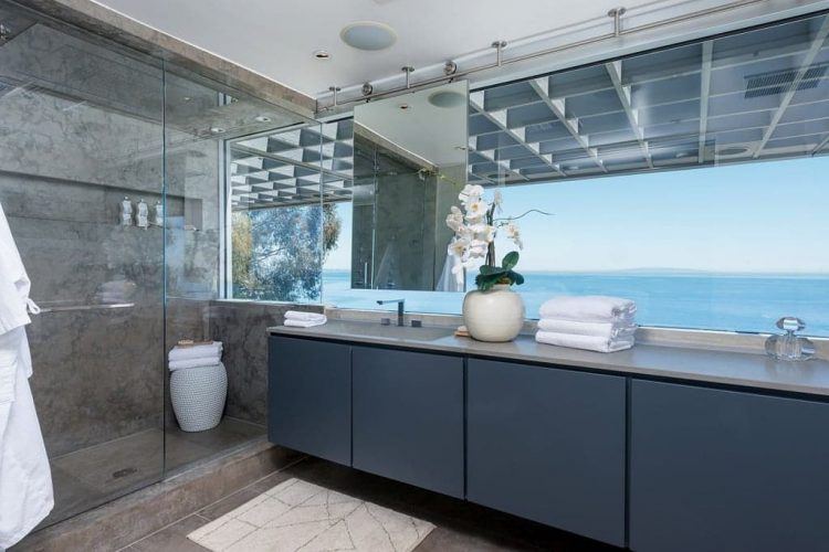 malibu-bathroom