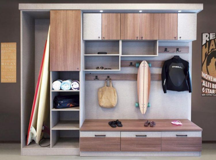 masculine-mudroom