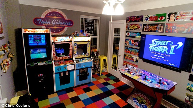 view of classic style arcade games in bedroom