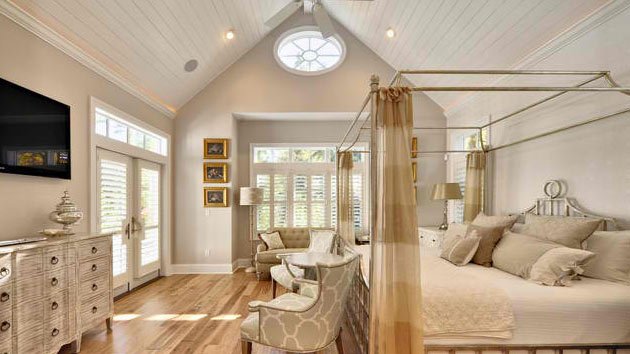 20 Bedroom Designs With Vaulted  Ceilings 