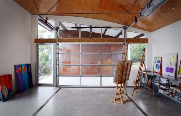 Beautiful art studio in garage