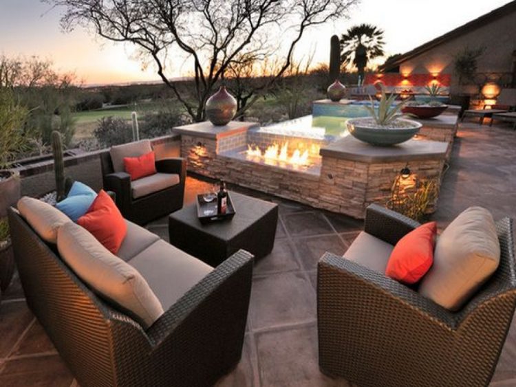 beautiful hot tub with fireplace