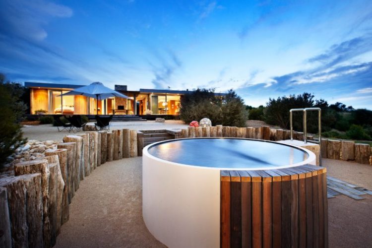 small round modern hot tub