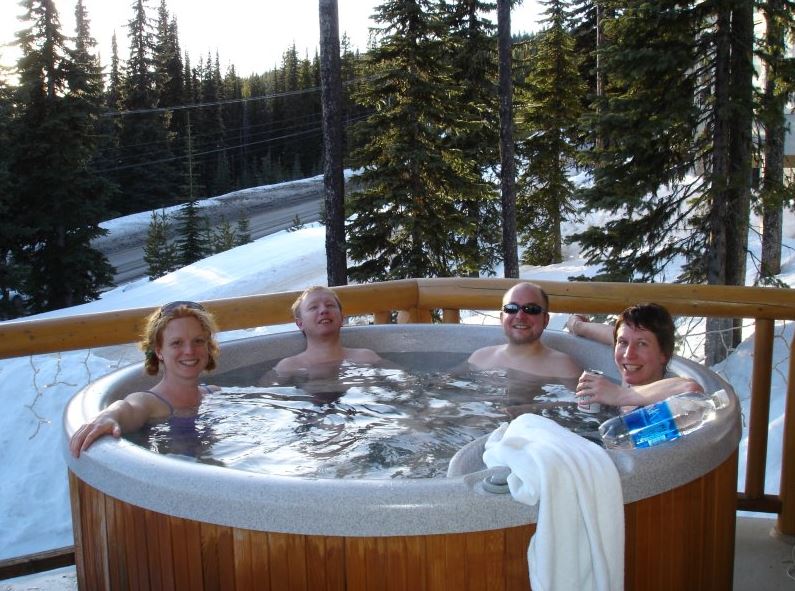 5-common-hot-tub-problems-and-how-to-fix-them