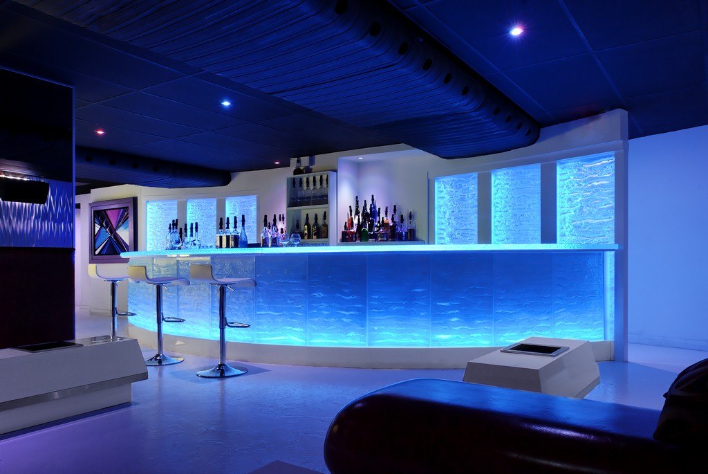 10 Of The Most Lavish Home Bars We ve Ever Seen