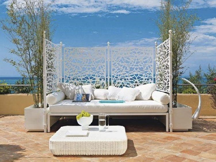 all white outdoor canopy bed