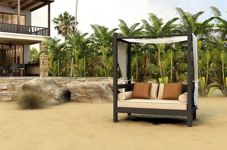 simple outdoor relaxation area 