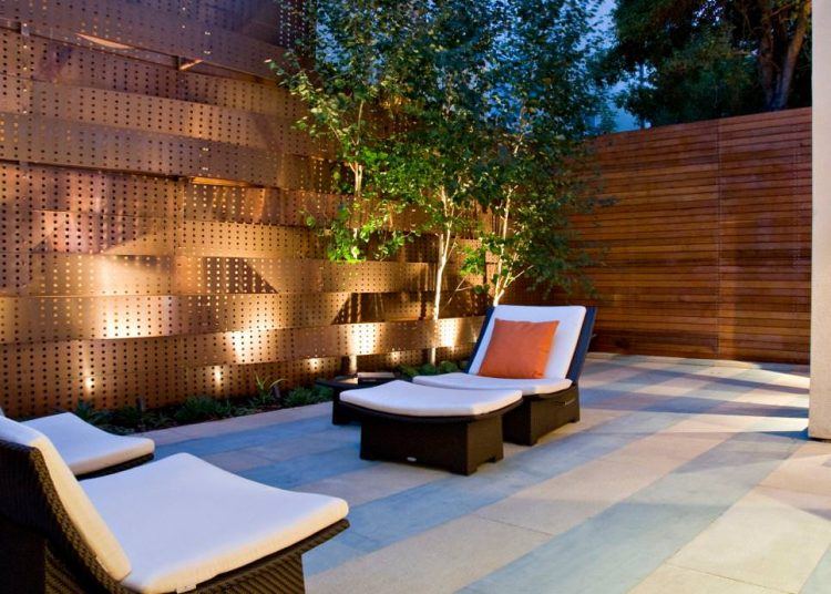 10 Of The Best Outdoor Accent Wall Ideas