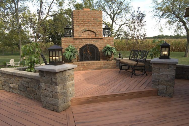 outdoor-deck-with-fireplace