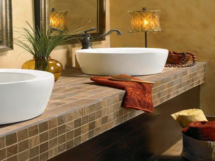 bathroom with two vessel sinks