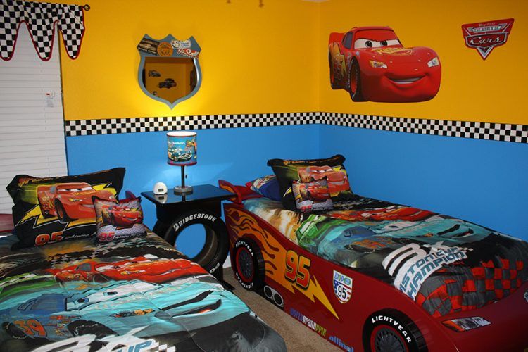 disney cars bedroom with cool lamp