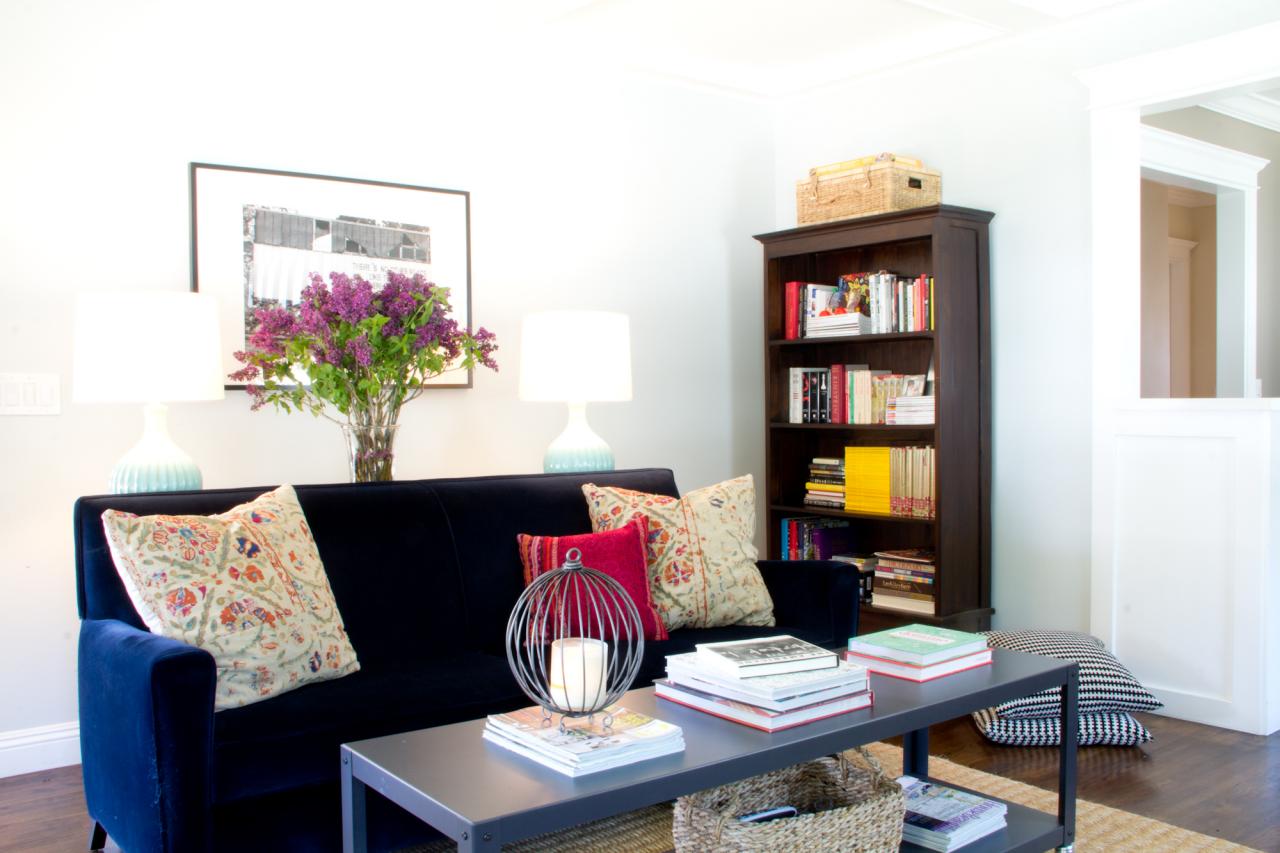 20 Beautiful And Comfortable Velvet Sofa Designs